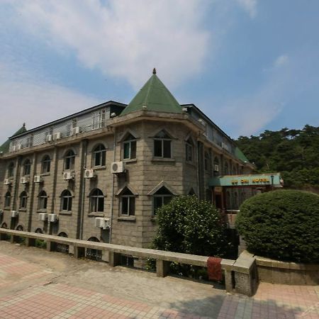 Luchi Hotel Luyang  Esterno foto